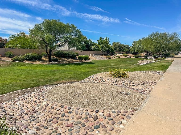 9380 E BLANCHE Drive E photo 1