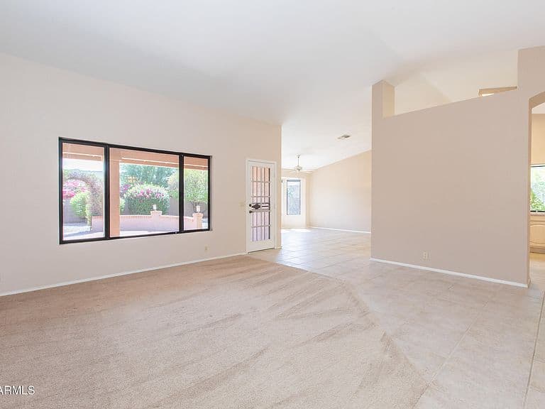9845 W ESCUDA Drive photo 5