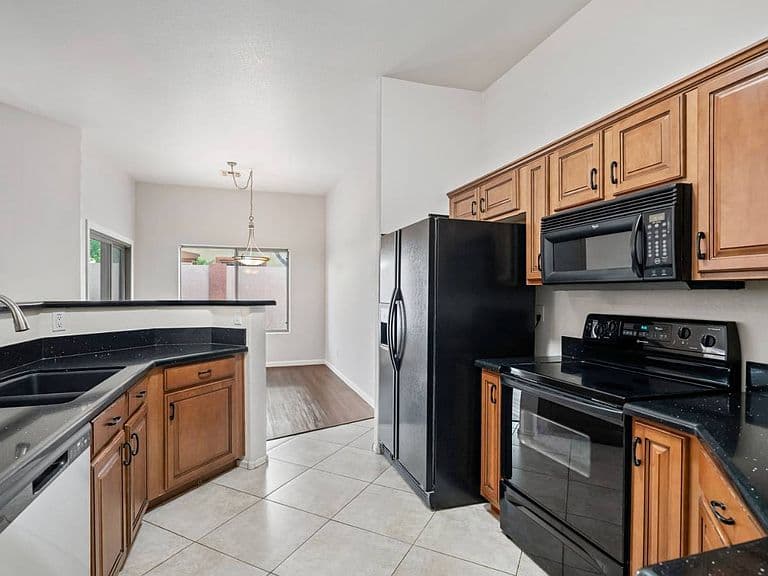 6720 E Encanto St Unit 60 photo 5