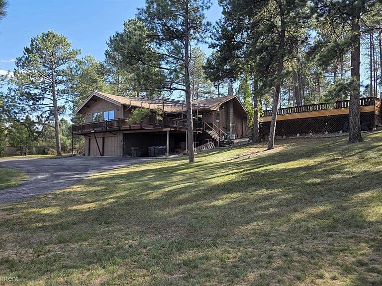 4201 Wonderland Dr photo 1