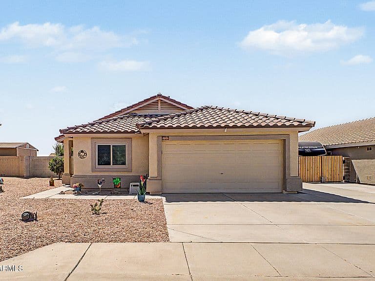 9255 E ELLIS Street photo 1