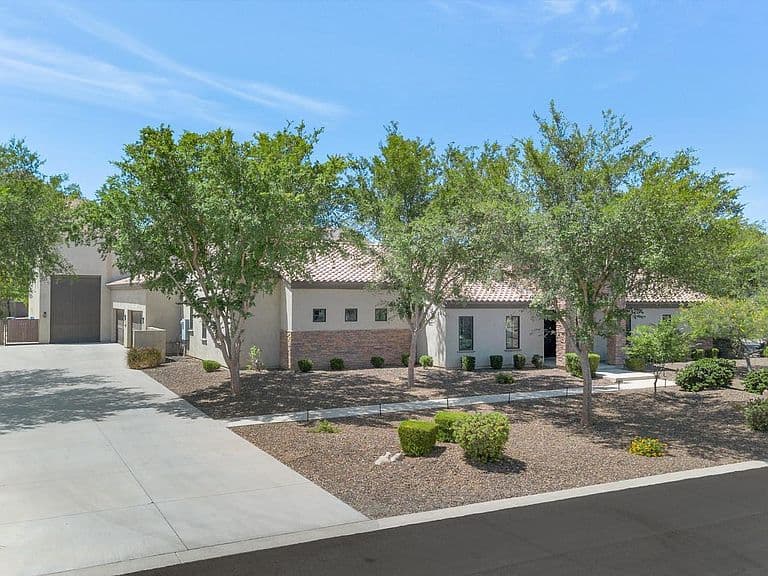 5757 W SAND Court photo 3