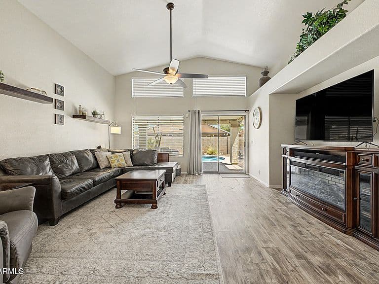 7644 E POSADA Avenue photo 4