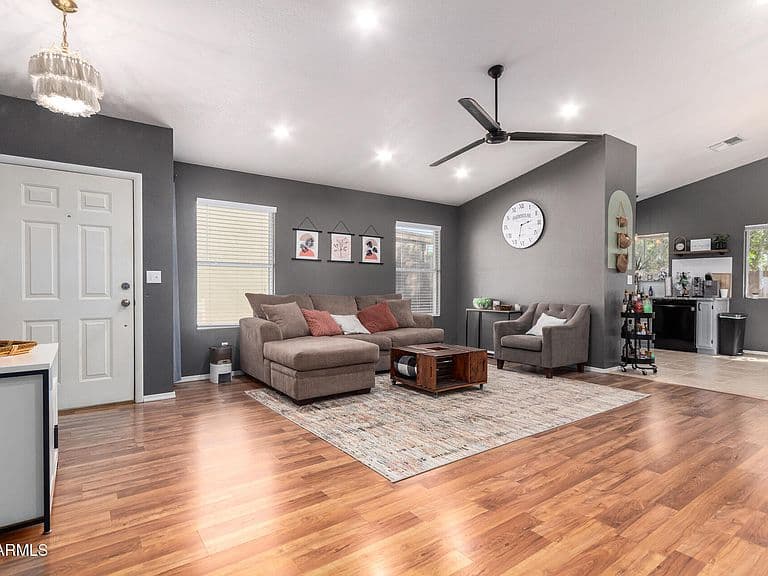1811 S 39TH Street #51 photo 1