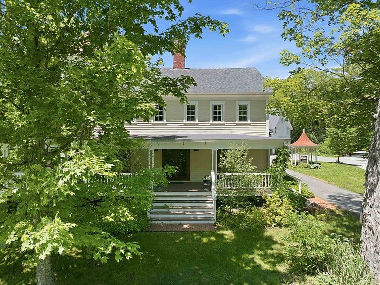 183 Waterloo Street photo 4
