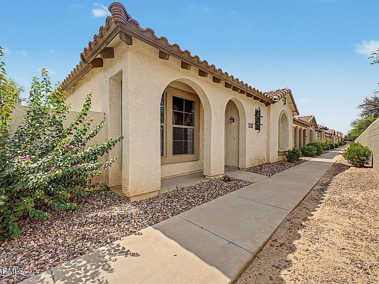 3480 S JACANA Lane photo 2