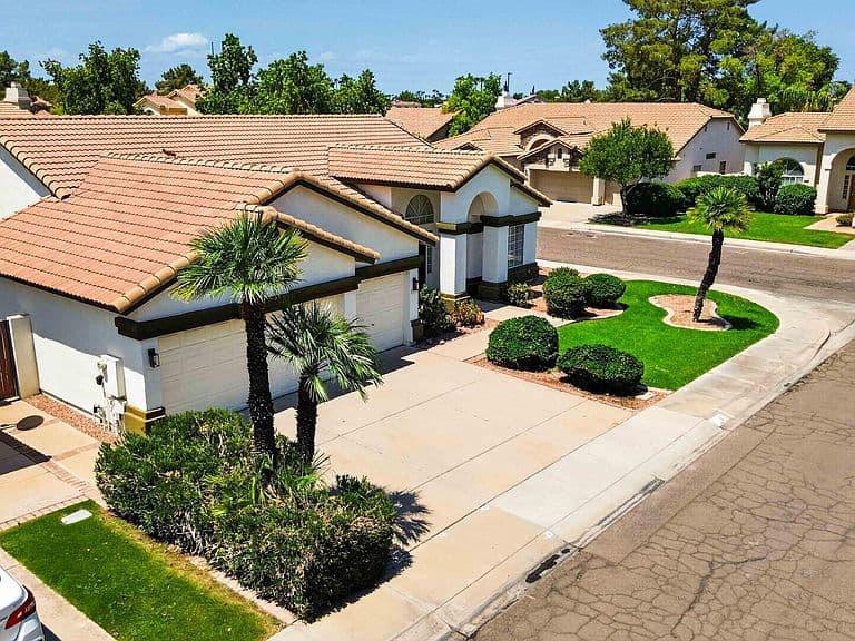 1220 N CAYMAN Drive photo 4