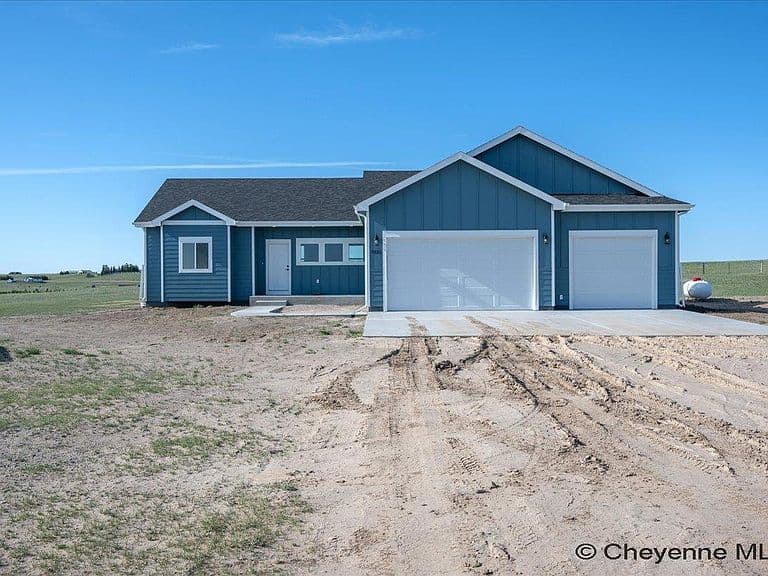 3631 Sky Valley Rd photo 2