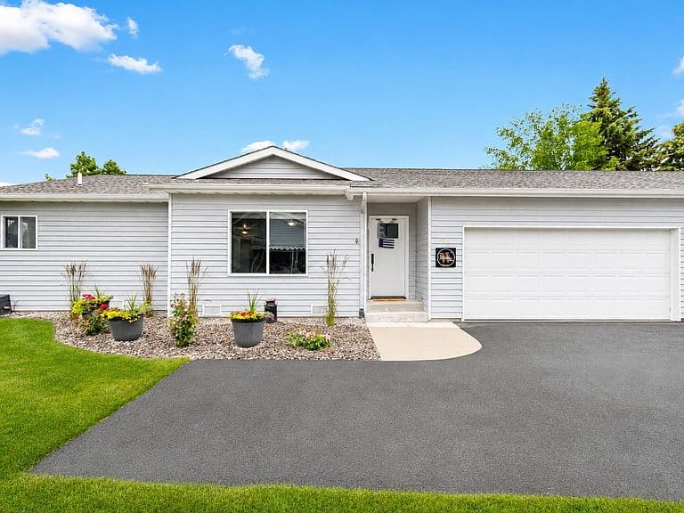 132 Sunburst Ct photo 3