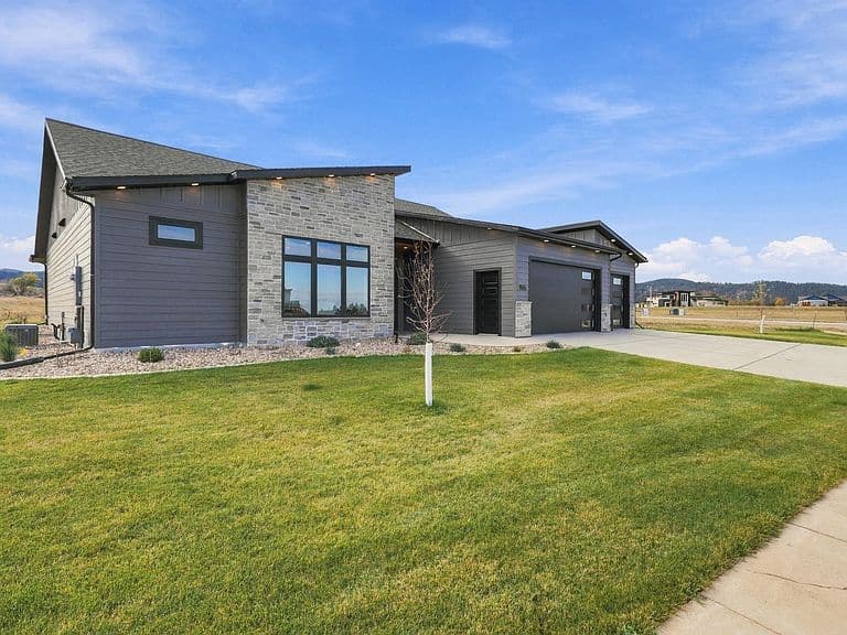1565 Blue Sage Rd photo 2