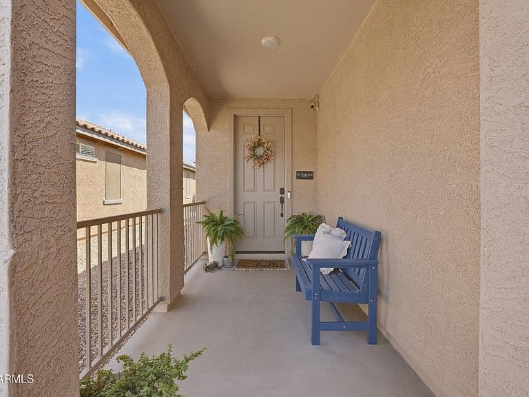 20503 N MADELINE Street photo 5