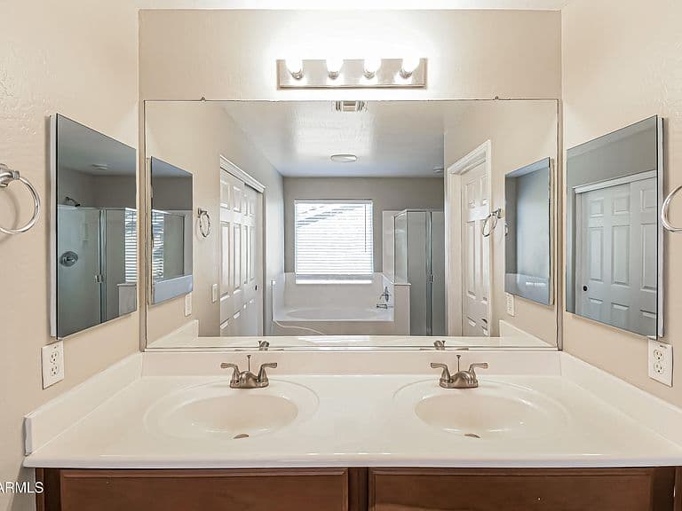 41173 W BRAVO Drive photo 3