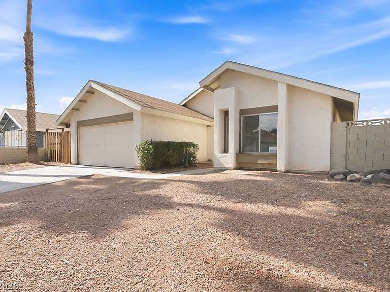 3118 Blossom Glen Dr photo 3