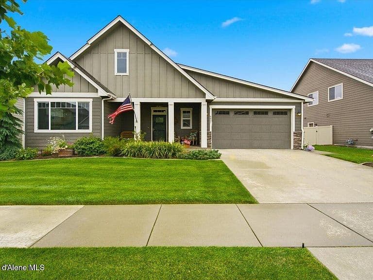 4821 E Alopex Ln photo 2