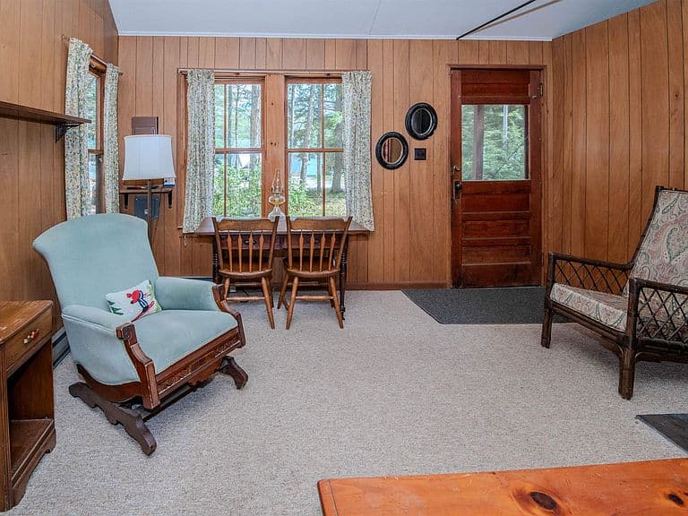 38 Northshore Drive photo 4