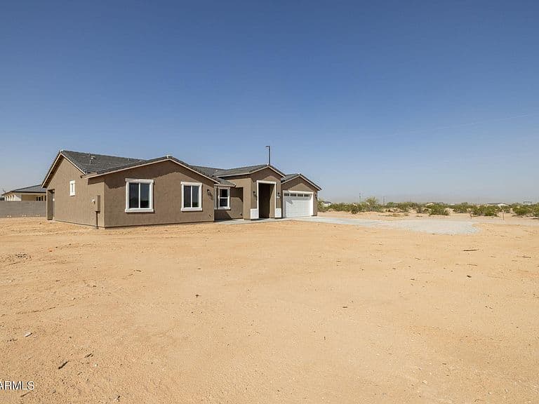 20733 W CHEYENNE Road photo 4