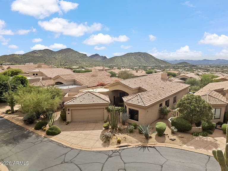 24350 N WHISPERING RIDGE Way #39 photo 2