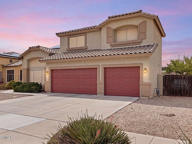 16385 W MCKINLEY Street photo 3