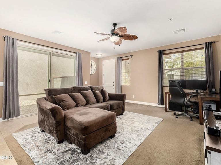 20607 W WHITE ROCK Road photo 3