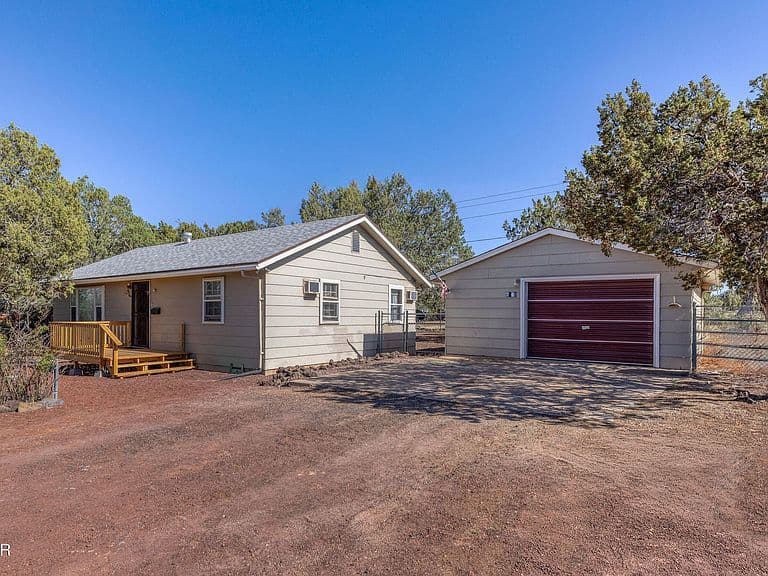 8321 Ridge Dr photo 5