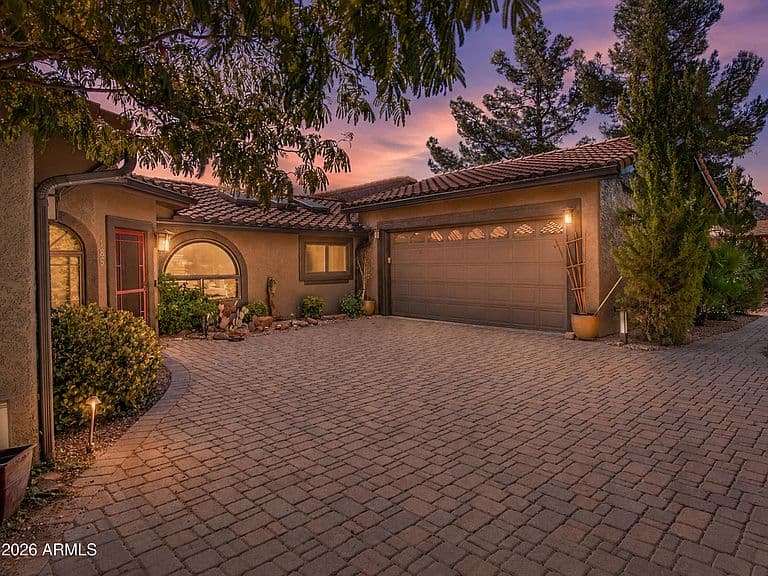 185 DEER PASS Drive photo 3