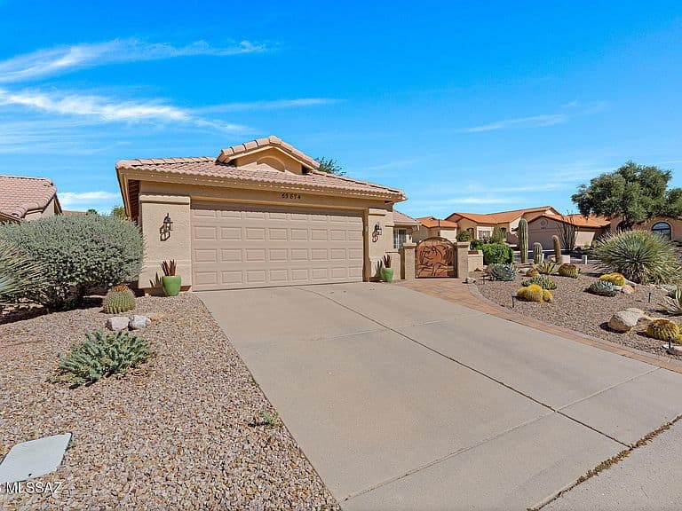 65874 E Rocky Trail Dr photo 3