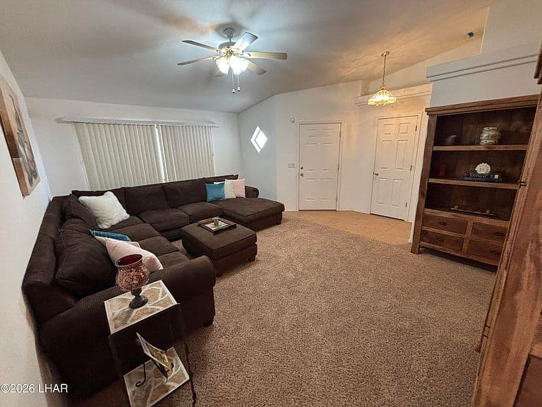 1045 Sunny Ridge Dr photo 5