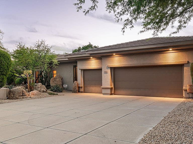 7386 E BRISA Drive photo 3
