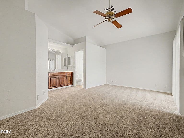 879 E HEARNE Way photo 5