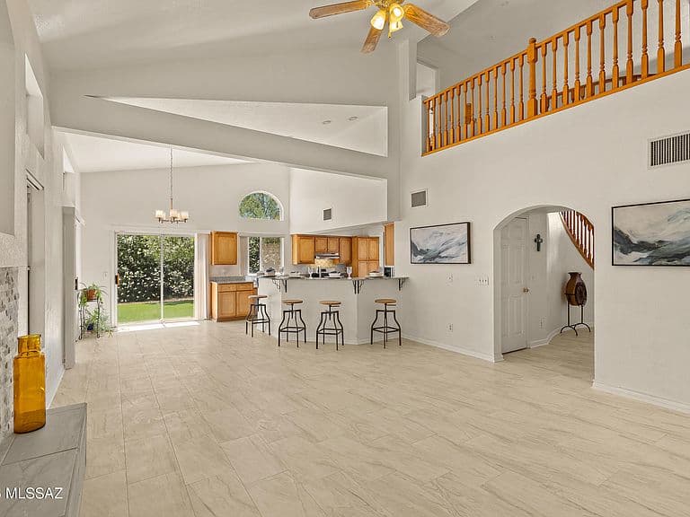 1027 Acaso Ct photo 5
