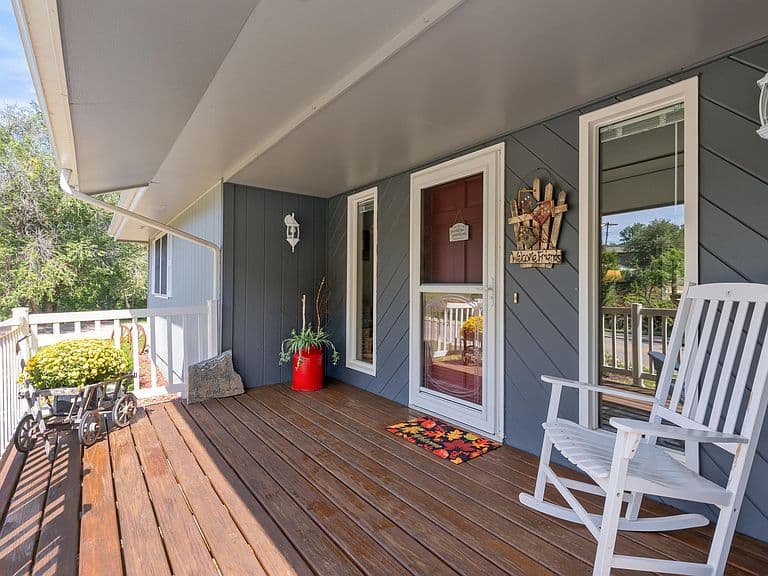 3104 Park Dr photo 4