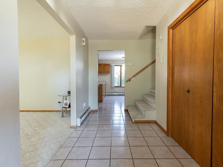 922 W Capitol Ave photo 5