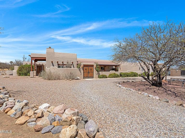 5640 S Equestrian Pl photo 3