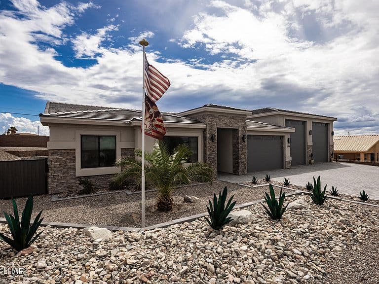 2790 Barite Dr photo 3