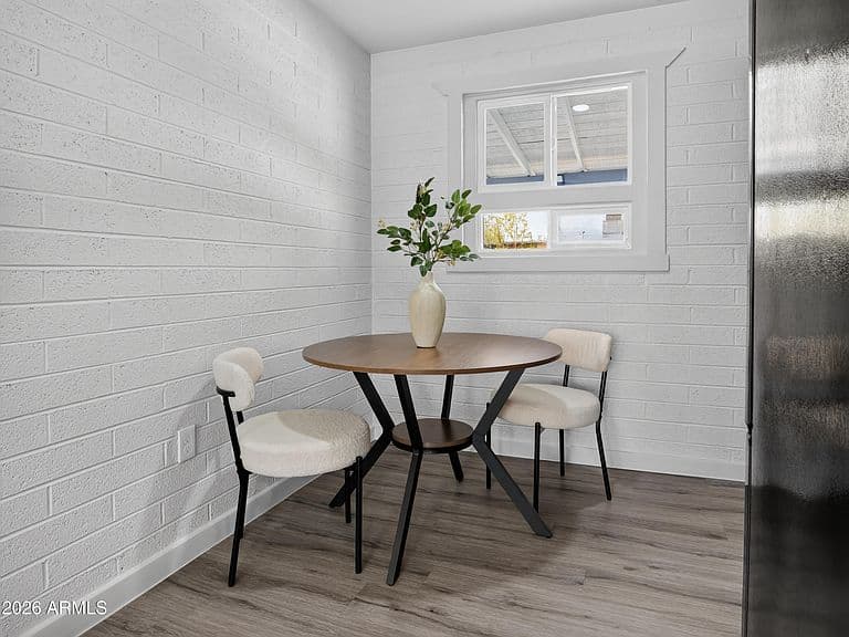 2026 E ORANGE Street photo 4