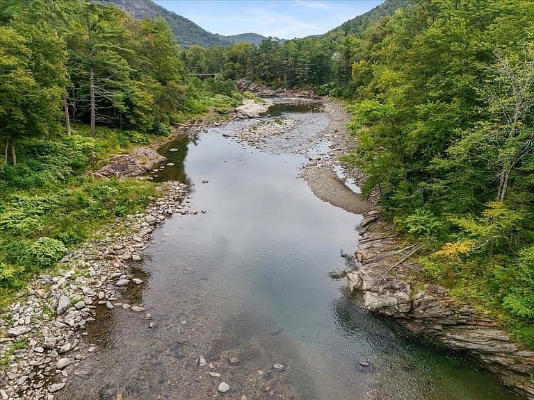 4149 Vermont Route 107 photo 4