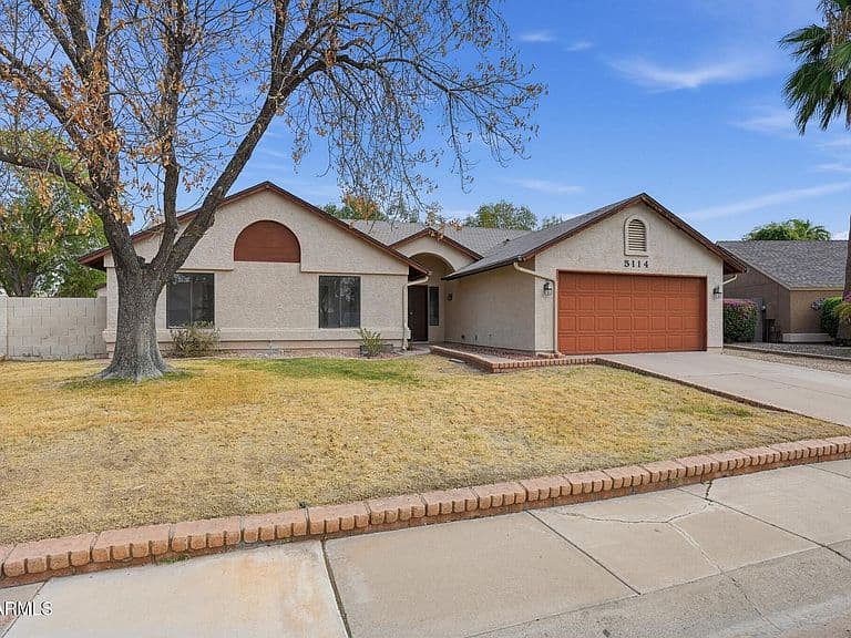 5114 W DIANA Avenue photo 3