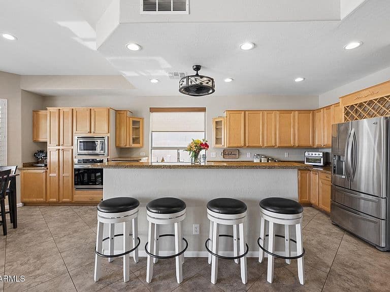 1550 E SAGEBRUSH Court photo 4