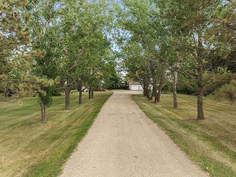 6574 Highway 40 photo 2