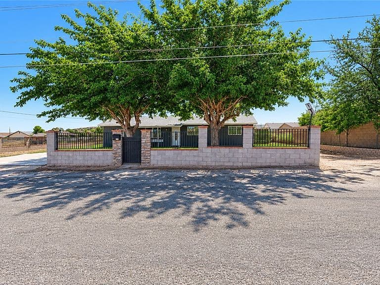 2116 Washington Street photo 4