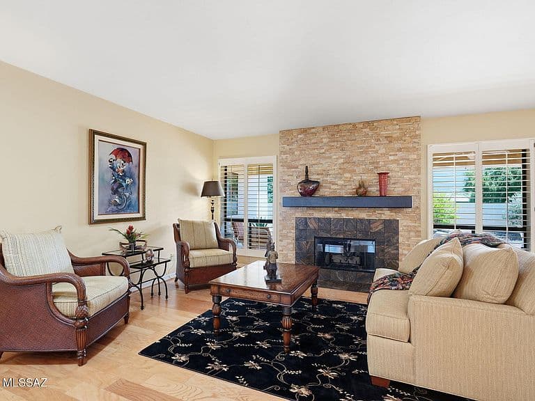 38323 S Golf Course Dr photo 5