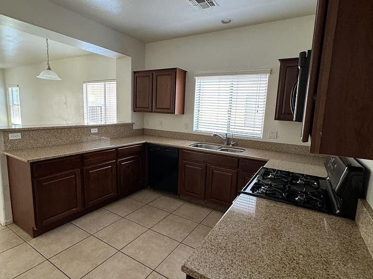 7283 W CANDLEWOOD Way photo 2