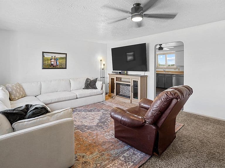 2673 W 1800 S photo 4