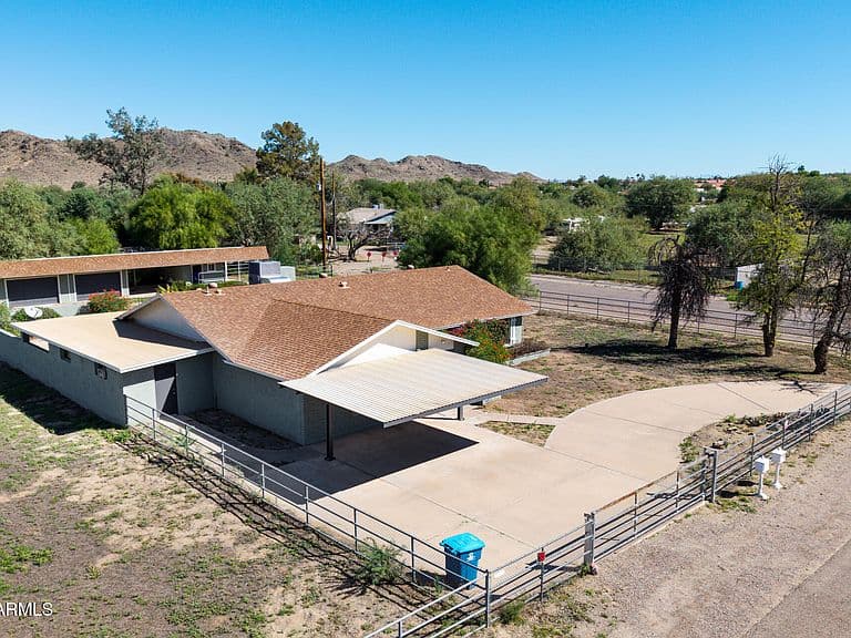 4502 W GUMINA Avenue photo 5