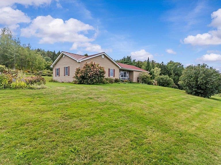 4214 East Sheldon Road photo 3