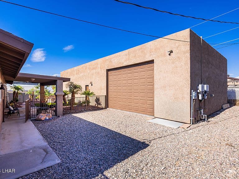 2961 Palo Verde Blvd S photo 5