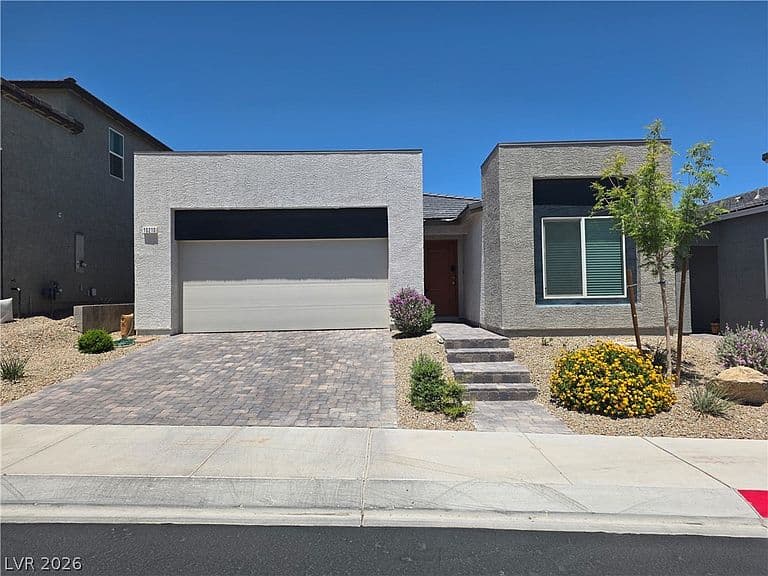 10210 Chockstone St photo 1