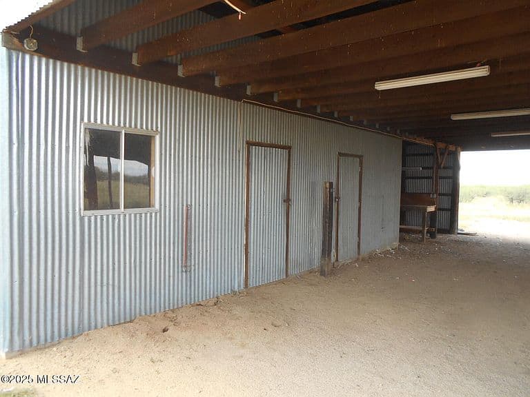 435 W Papago Way photo 5