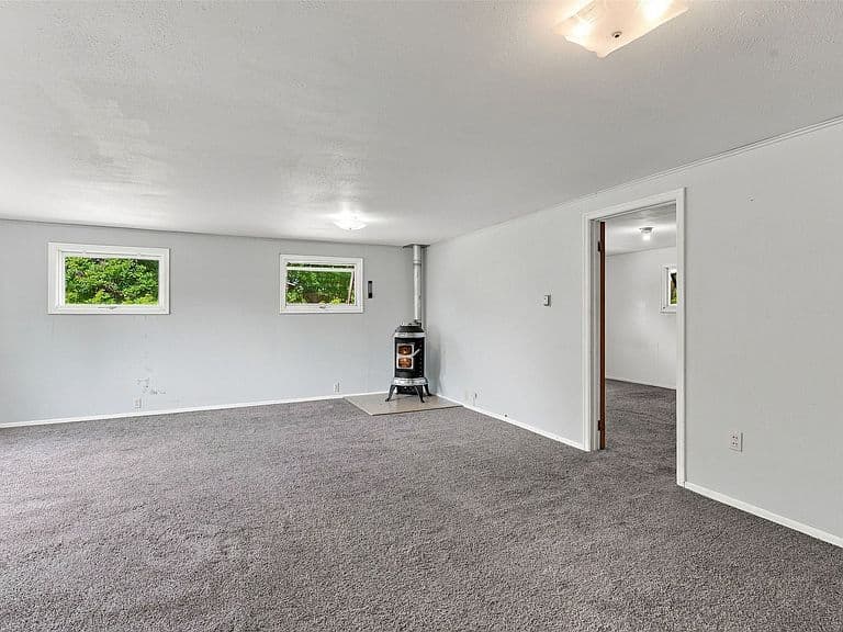 468 Cooper Ln photo 5