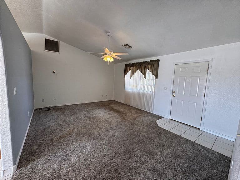 3225 N Central Street photo 3